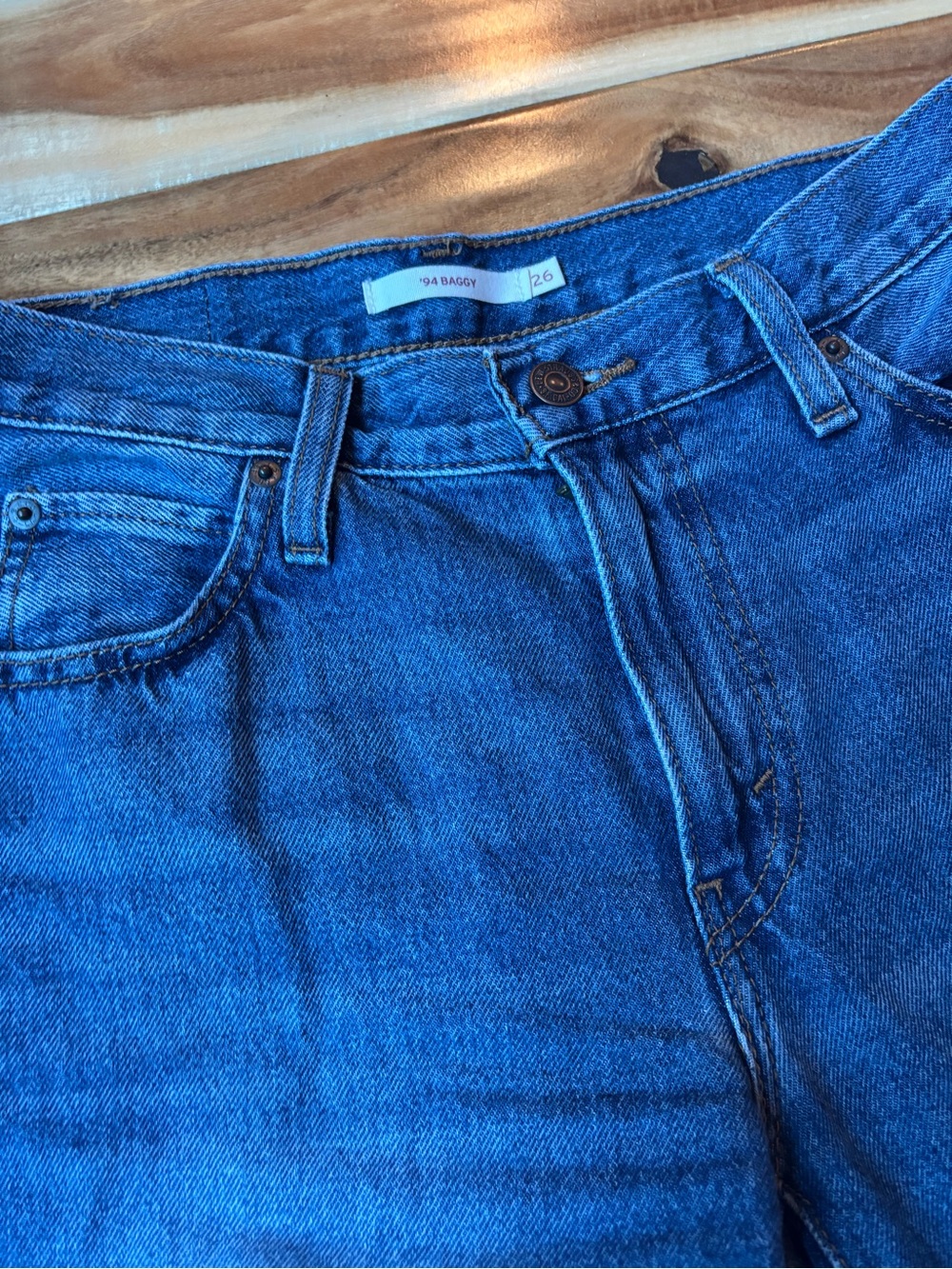 Levi’s Women’s 94 Baggy Relaxed Jean 100% Cotton - Picture 5 of 9
